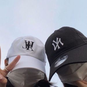 Meet your Posher, Yuri